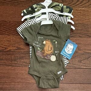 Onesies, Gerber